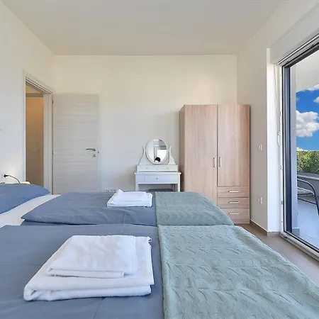 Leko 2203 Tatil Evi