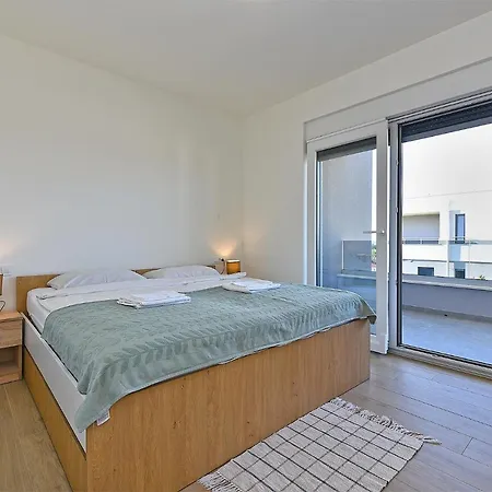 Leko 2203 Holiday home *