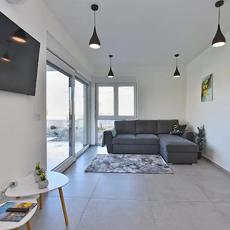 Leko 2203 Holiday home