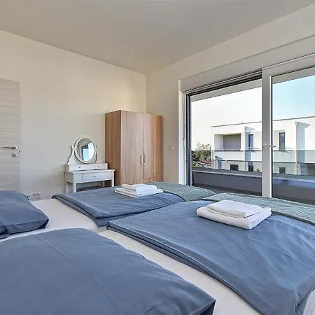 Leko 2203 Tatil Evi